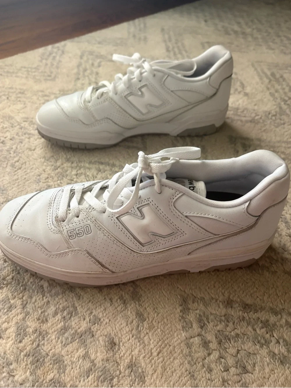 New Balance 550 Sneaker in White Grey